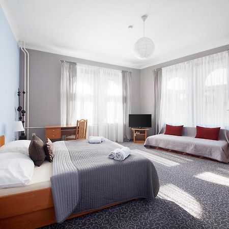 Hotel City Bell Прага Екстериор снимка