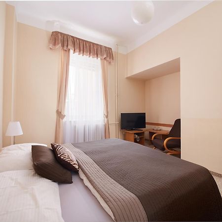 Hotel City Bell Прага Екстериор снимка