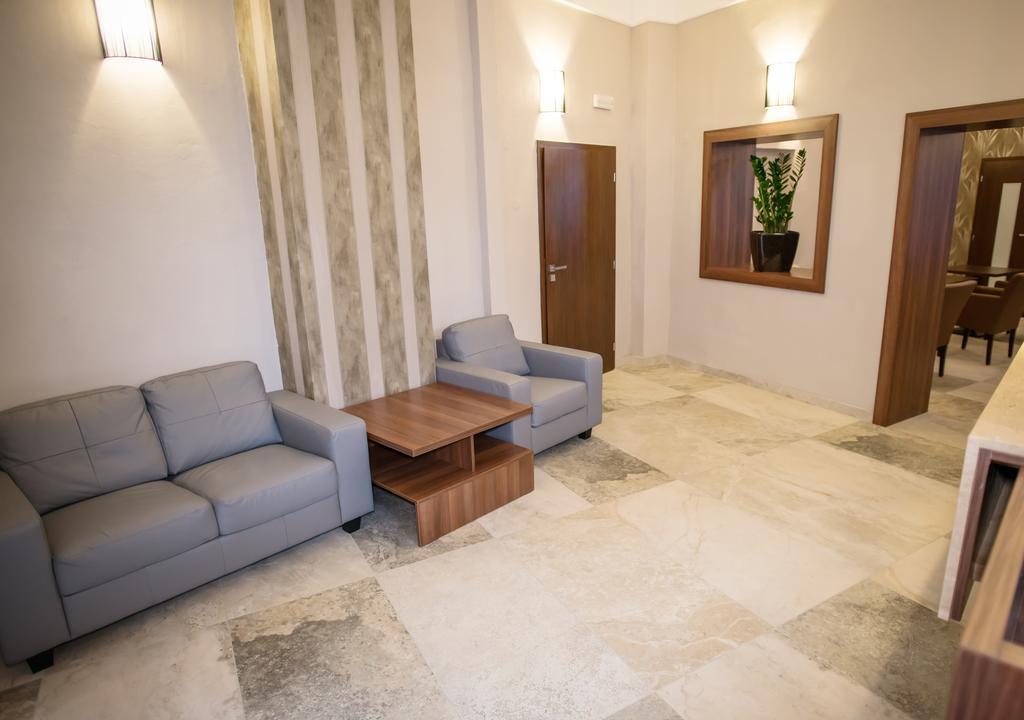 Hotel City Bell Прага Екстериор снимка