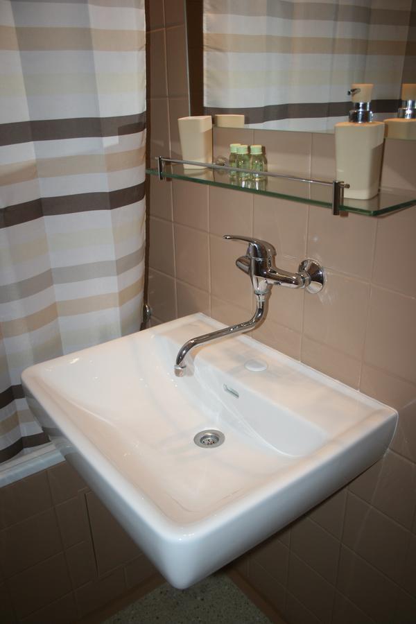Hotel City Bell Прага Екстериор снимка