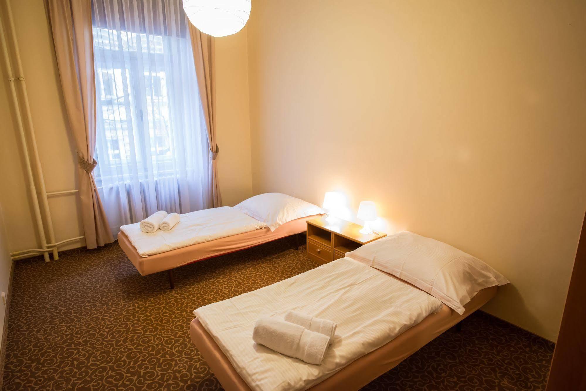 Hotel City Bell Прага Екстериор снимка